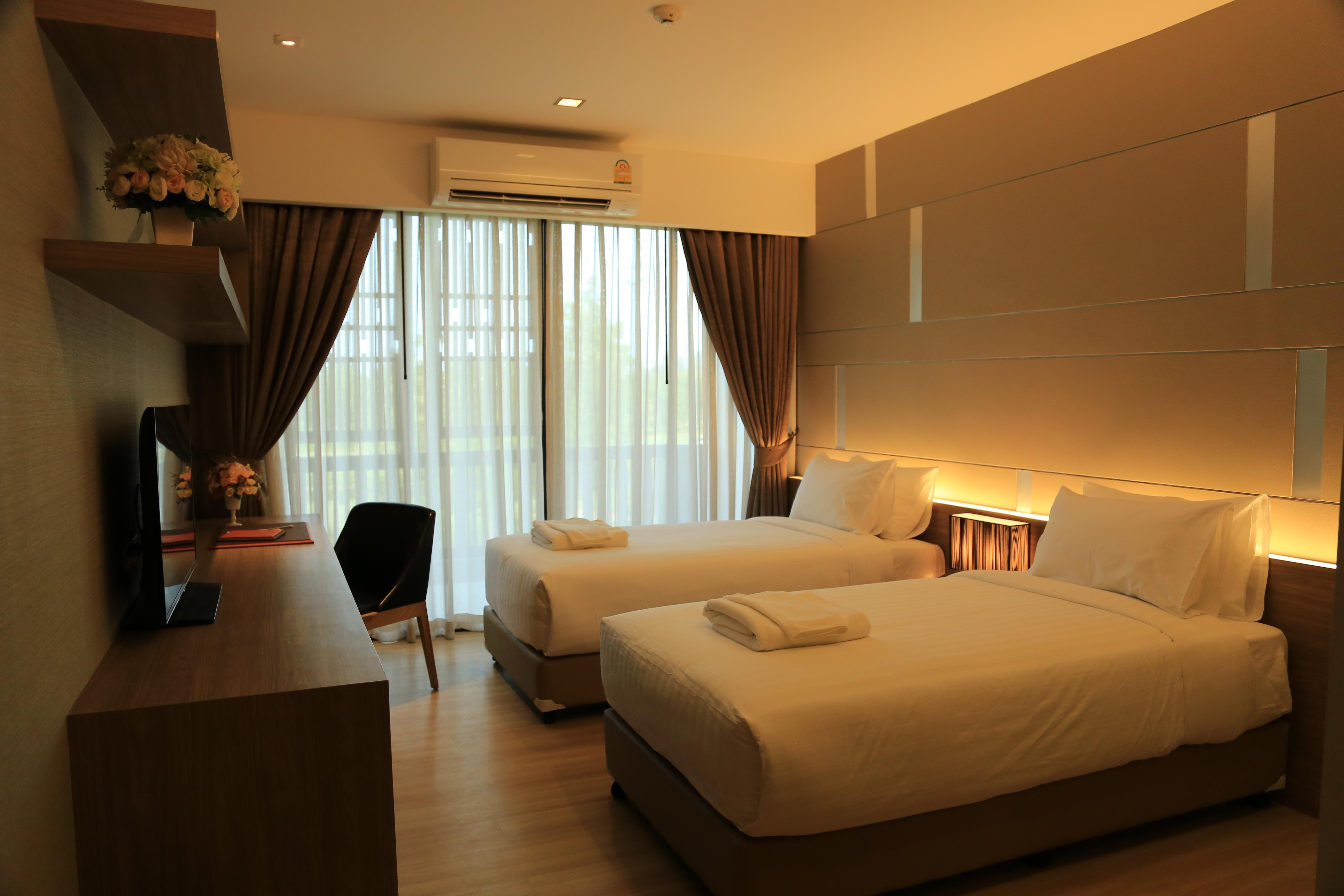 Hyde Park Chiangmai Hotel Chiang Mai Bagian luar foto