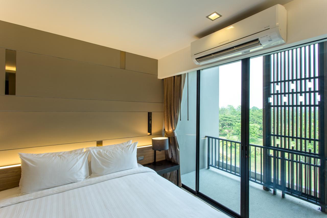 Hyde Park Chiangmai Hotel Chiang Mai Bagian luar foto